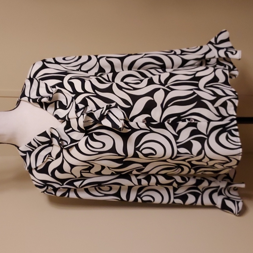 Karen Scott Monochrome Patterned Blouse